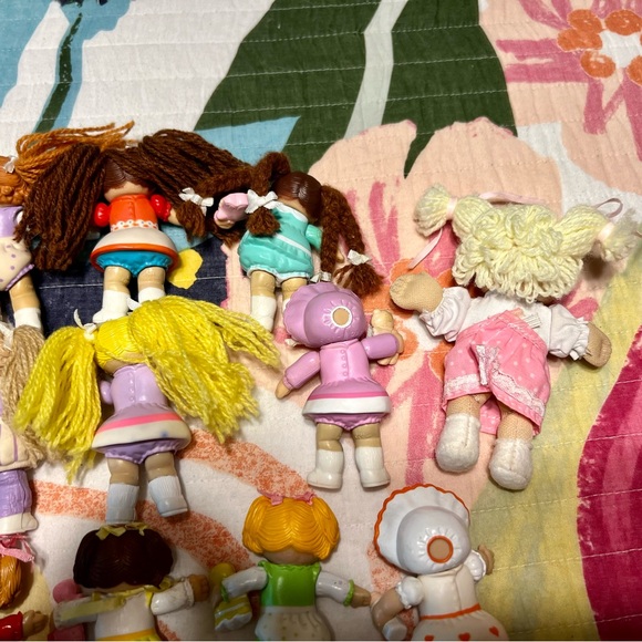 VINTAGE LOT OF 17 CABBAGE PATCH KIDS — 1980’s - Picture 10 of 12